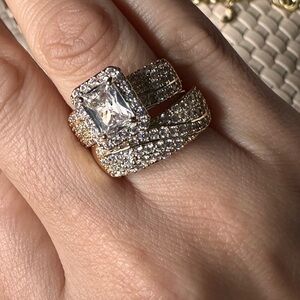 Elegant Gold and Silver Women's Ring Set